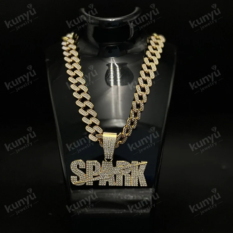 Küba Bağlantısı Hip Hop Kolye