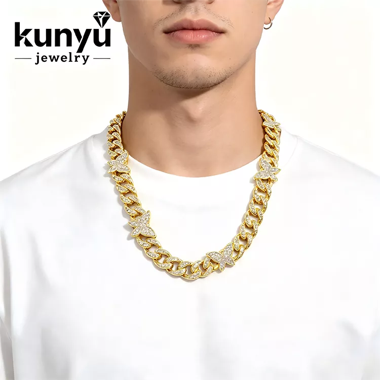 Kentsel Moda Küba Kolye